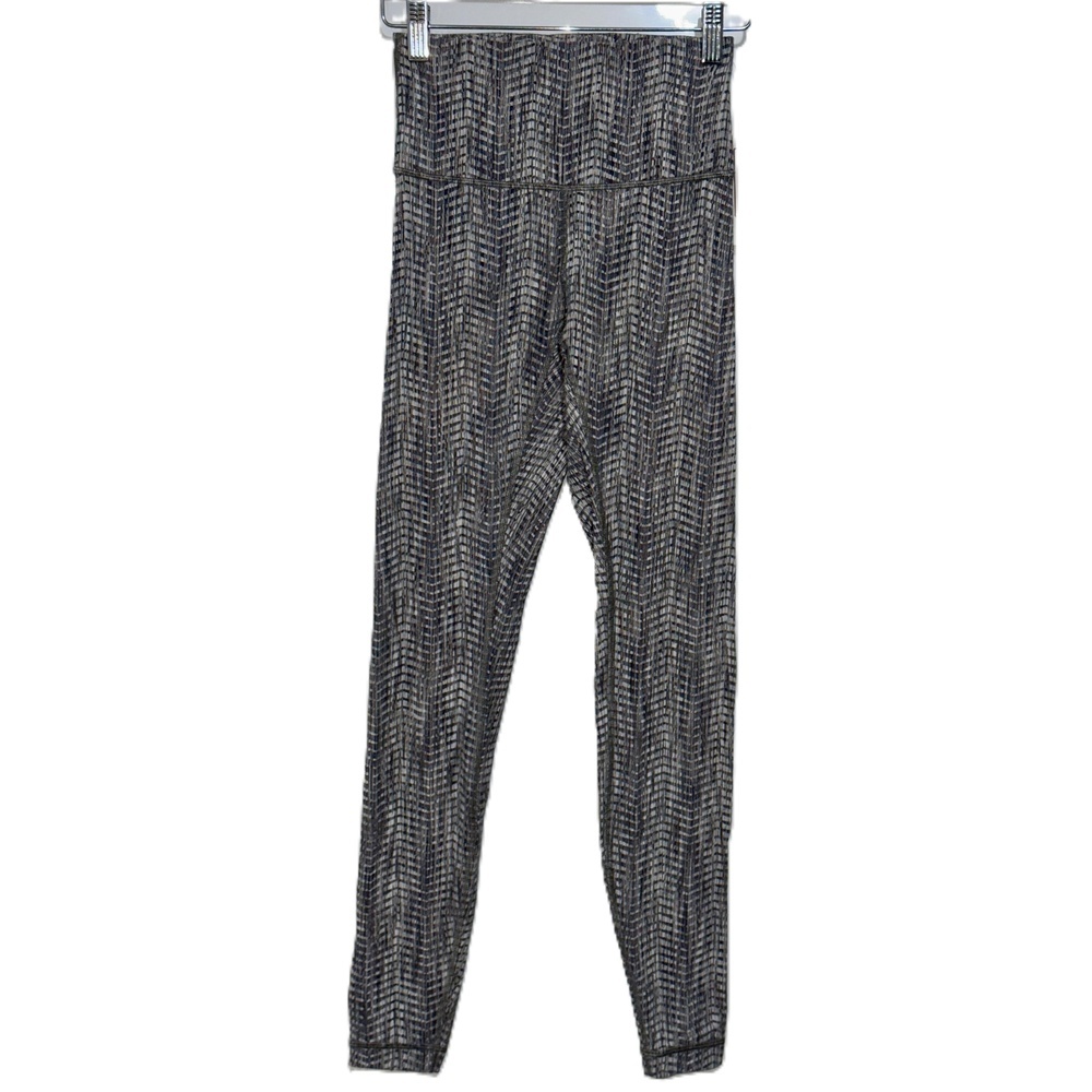 Womens Lululemon Gray Grey Chevron Textured Long Full Length Leggings Size 4